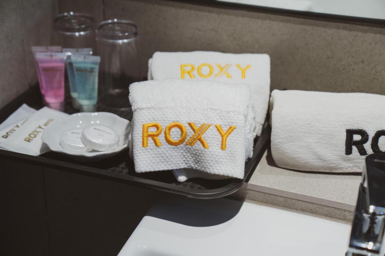 Roxy *